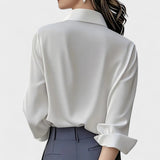 Amelia – Elegant Blouse