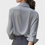 Amelia – Elegant Blouse