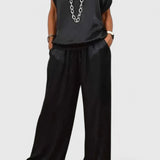 Jessykkah | Comfortable Two-Piece Set