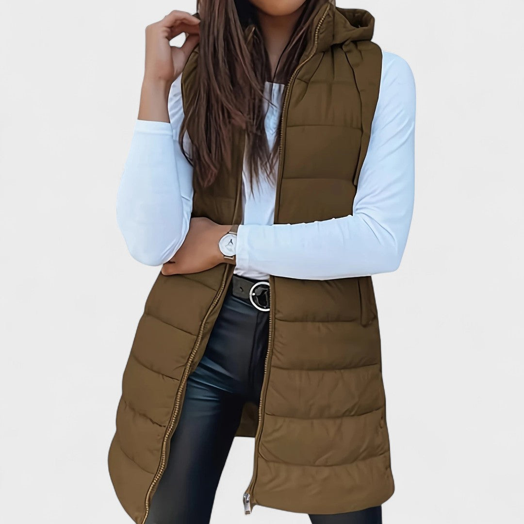 Kimberly - Long sleeveless quilted vest with hood