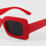 Elyanna | Sophisticated Sunglasses