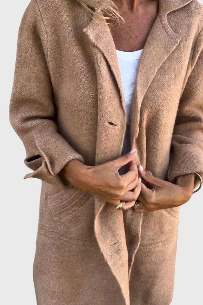 Lisa - Blazer with Buttons